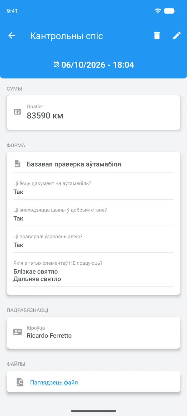 Запоўнены кантрольны спіс у Drivvo з адказамі, кіроўцам і прымацаваным файлам