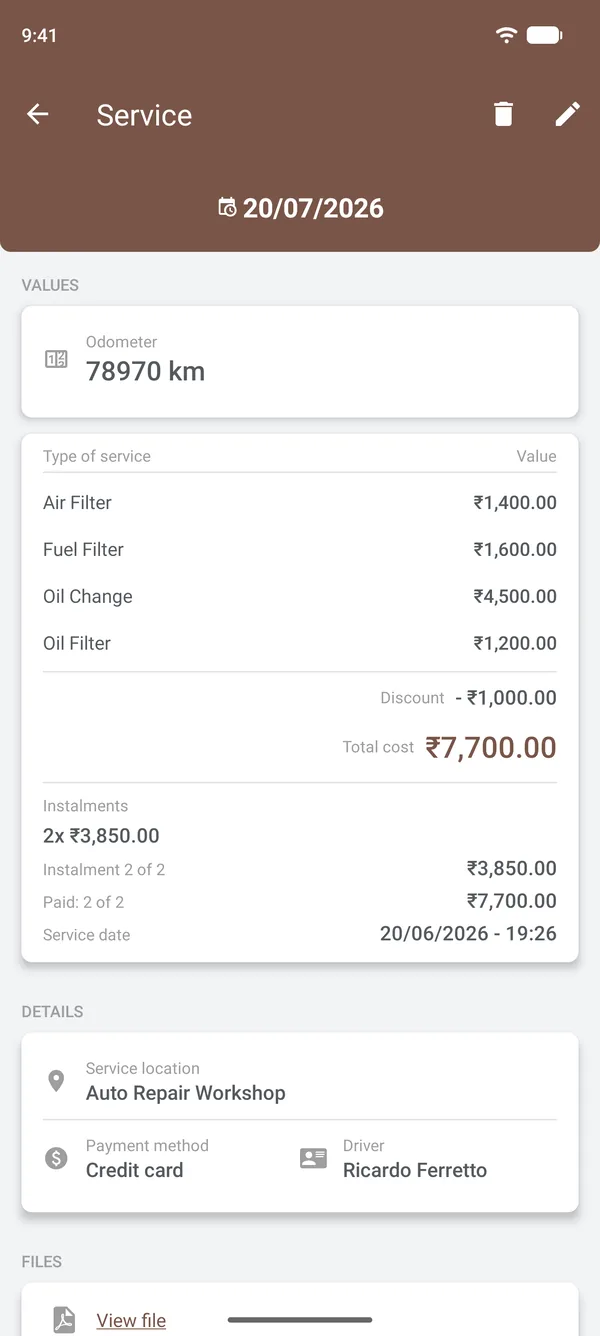 Service details with items, discount, instalments, location and driver