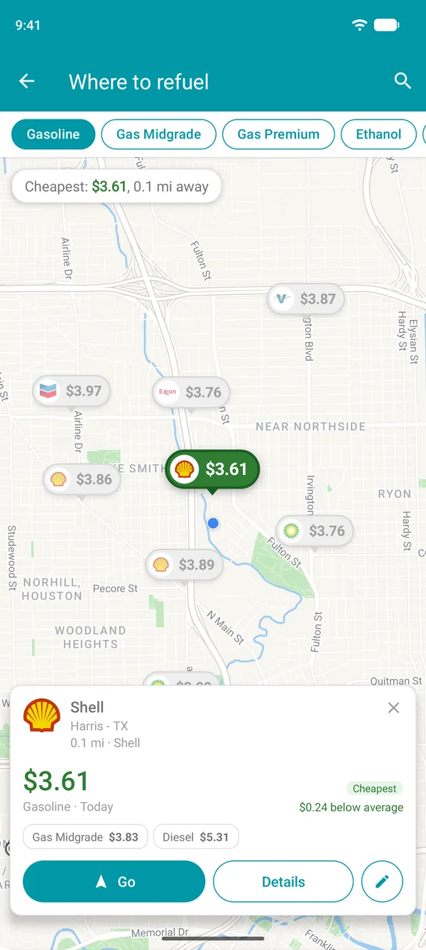 Cheapest station opened in the Drivvo app, with its fuel prices, distance and the Go button