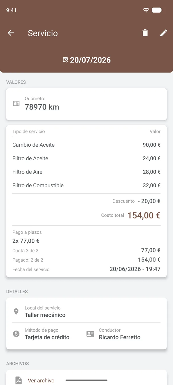 Detalles de un mantenimiento con los conceptos, el descuento, los pagos a plazos, el lugar y el conductor
