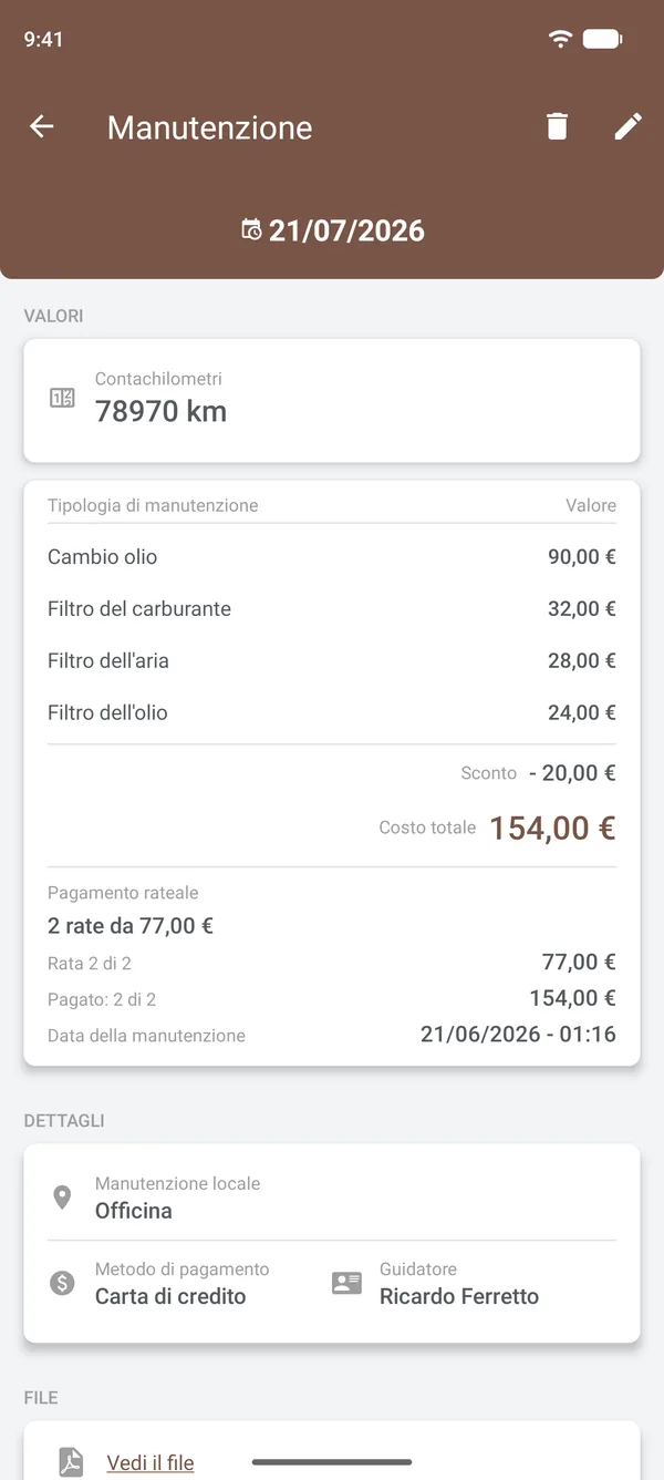Dettagli di una manutenzione con voci, sconto, rate, luogo e conducente
