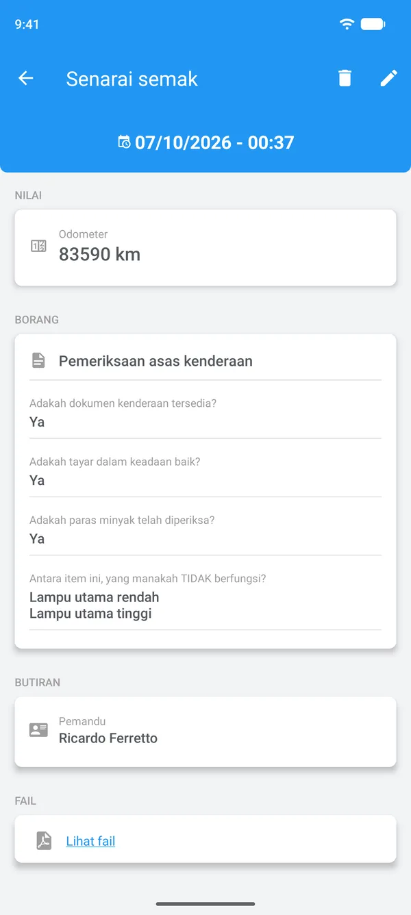 Senarai semak yang lengkap dalam Drivvo, dengan jawapan, pemandu dan fail yang dilampirkan