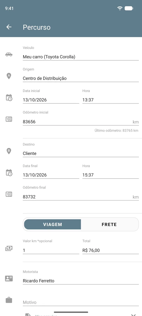 Registro de percurso no modo viagem, com origem, destino, leituras do odômetro, valor por distância e total