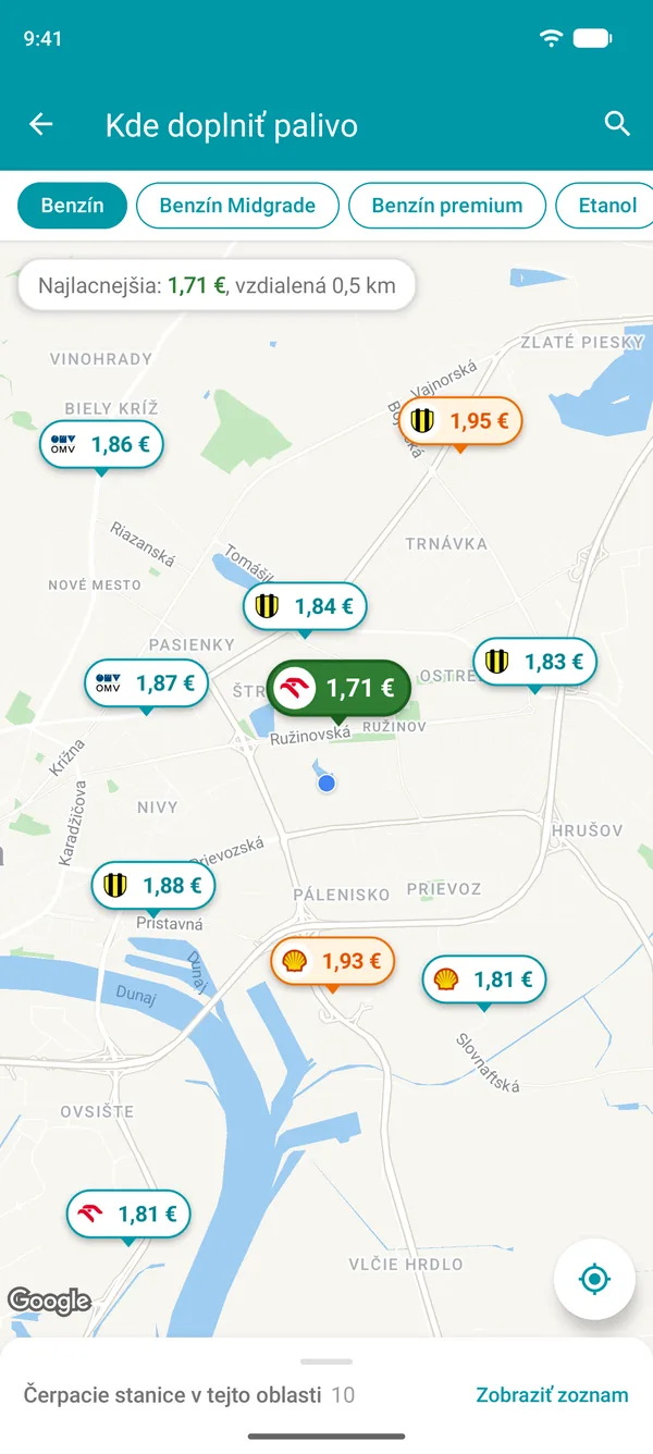 Mapa v aplikácii Drivvo s cenami benzínu na čerpacích staniciach vo vašom okolí, najlacnejšia je označená zelenou farbou